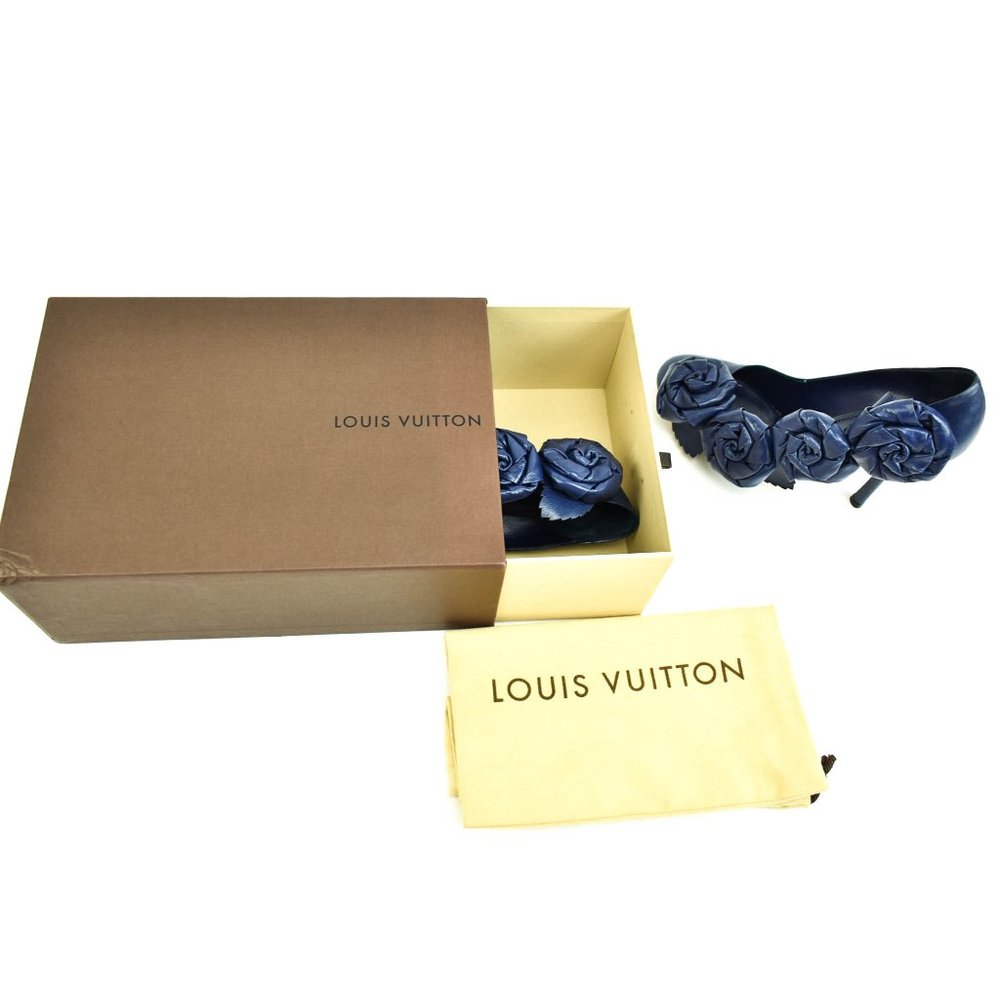 LOUIS VUITTON: Deep Blue/Violet, Leather & Roses Runway Heels/Pumps - Picture 2 of 8